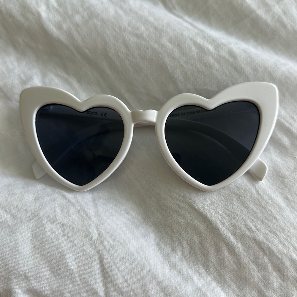 White heart sunglasses